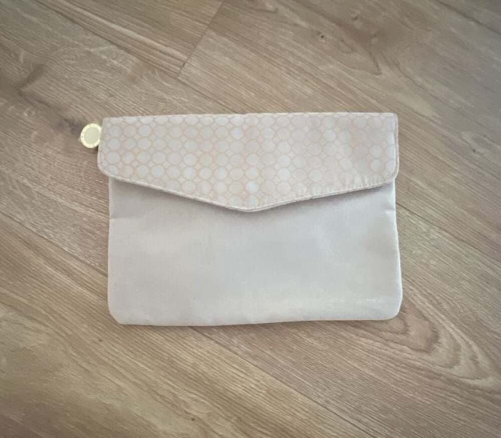 BVLGARI Parfums Exclusively for Emirates Travel Cosmetic Pouch Clutch 10”x7”